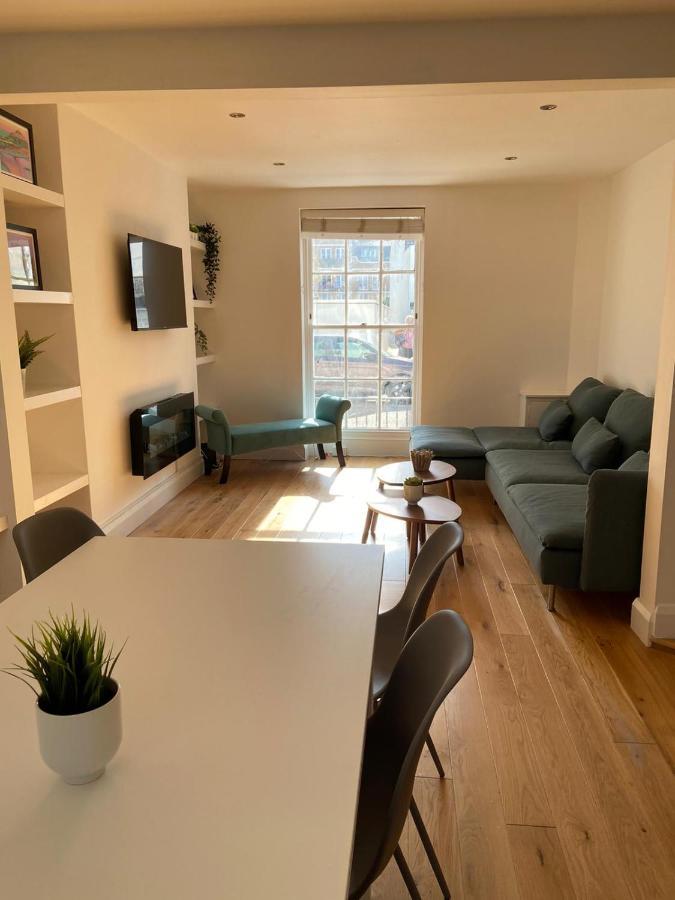 Warwick House - Stunning House With Terrace And Sea Views, Sleeps 11 Vila Worthing Exterior foto