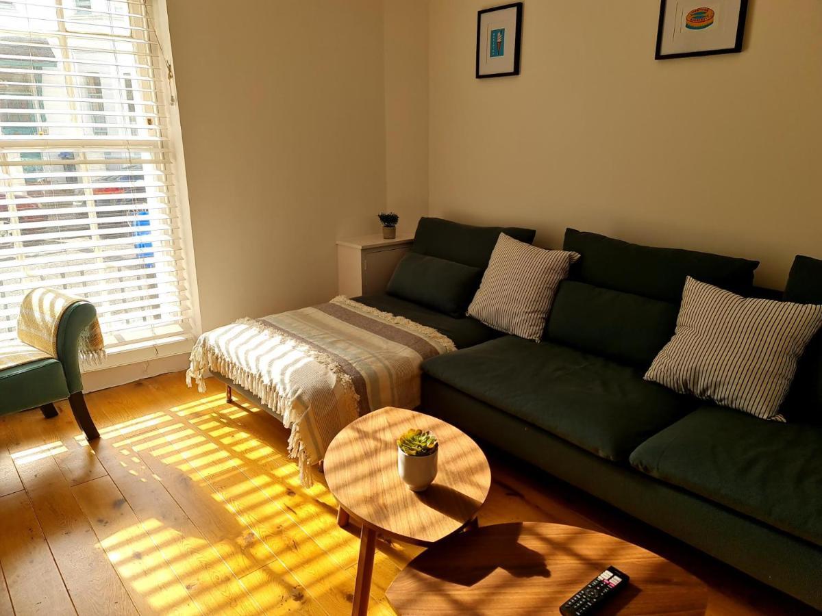 Warwick House - Stunning House With Terrace And Sea Views, Sleeps 11 Vila Worthing Exterior foto