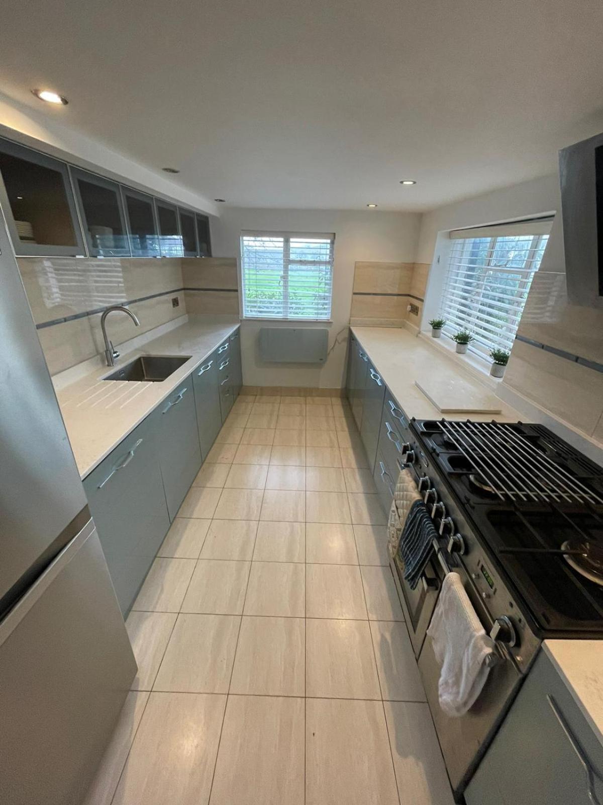 Warwick House - Stunning House With Terrace And Sea Views, Sleeps 11 Vila Worthing Exterior foto
