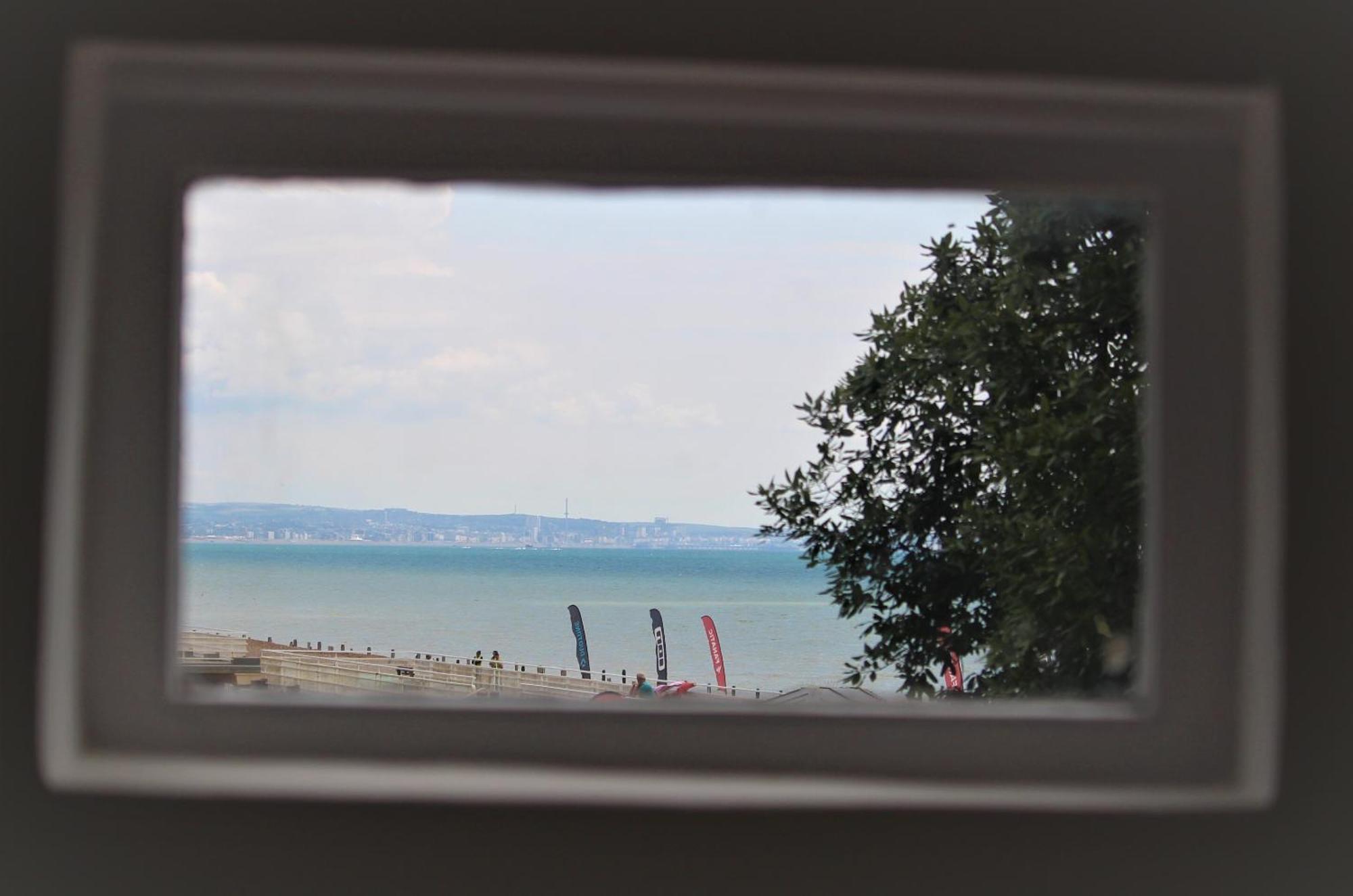 Warwick House - Stunning House With Terrace And Sea Views, Sleeps 11 Vila Worthing Exterior foto