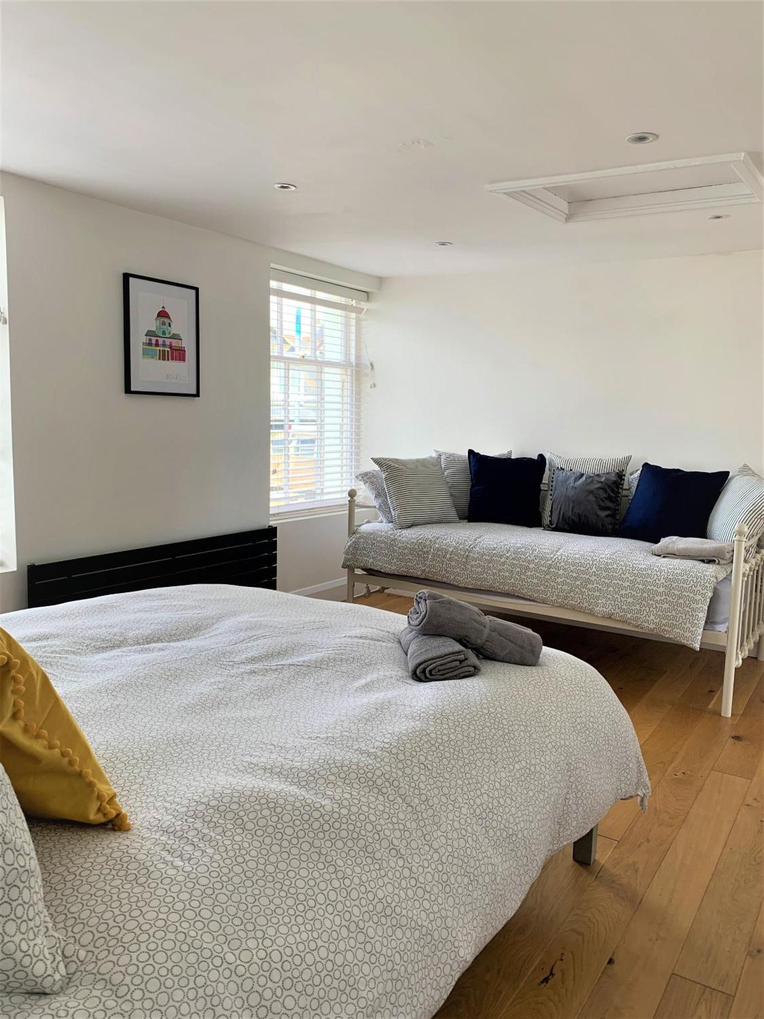 Warwick House - Stunning House With Terrace And Sea Views, Sleeps 11 Vila Worthing Exterior foto
