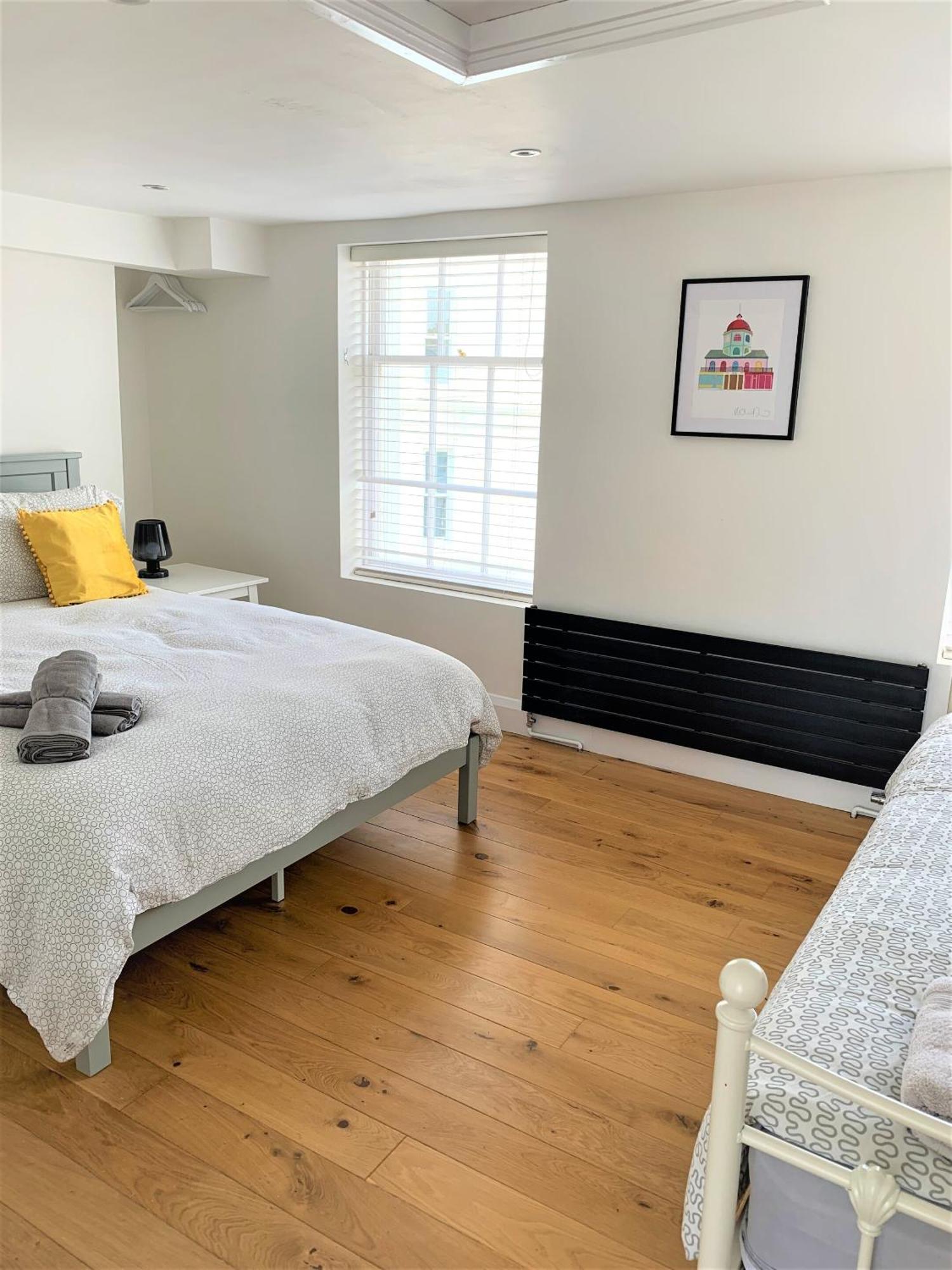 Warwick House - Stunning House With Terrace And Sea Views, Sleeps 11 Vila Worthing Exterior foto